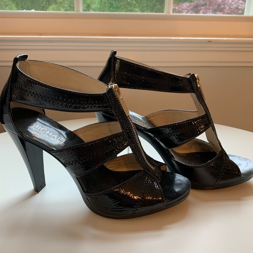 Micheal Kors Heels